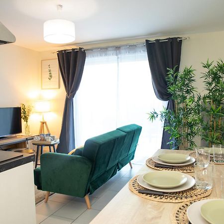 Appartement Djial - Proche De Cdg Et Du Parc Asterix à Dammartin-en-Goele Extérieur photo